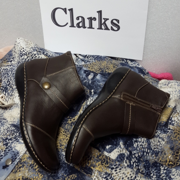 NWOT Women's Clarks leather brown shoes 7.5 - Picture 3 of 9
